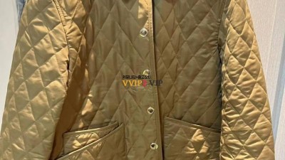 #신공장 버버리 코듀로이 카라 다이아몬드 퀄팅 여성 자켓 8049864 SIZE XXS XS S M L 검수사진✔ ☆☆☆☆☆