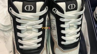 디올 B27 로우탑 남성 스니커즈 SIZE 43 검수사진✔ ☆☆☆☆☆