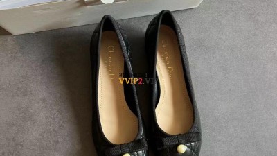 디올 DIOR 24SS 파우더누드 퀄팅 발레리나 플랫슈즈 KCB877CQC21U SIZE 35~40 검수사진 ☆☆☆☆☆