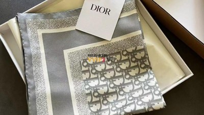 디올 DIOR 오블리크 스퀘어 실크 스카프 [사이즈] 90x90cm @ 100% 실크 검수사진 #폭스샵