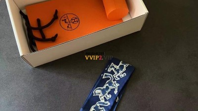에르메스 HERMES 실크 방도 트윌리 스카프 검수사진
