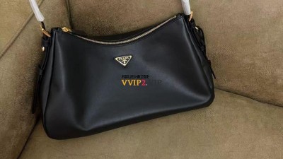 프라다 에메 라지 가죽 숄더백 블랙 1BC228 2CYS F0002 V LVM [사이즈] 23x39x12cm 검수사진 #vvip공장