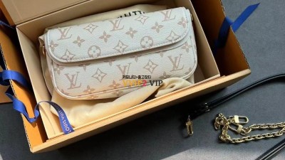 루이비통 월릿 온 체인 아이비 숄더백 M83091 검수사진 #vvip공장