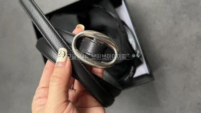 생로랑 SAINT LAURENT 세인트 슬림 크록 벨트 Saint Thin Croc Belt Ld42 740329 Fondente [사이즈] 75 80 85 @ 너비 1.5cm + 소가죽 검수사진 #vvip공장