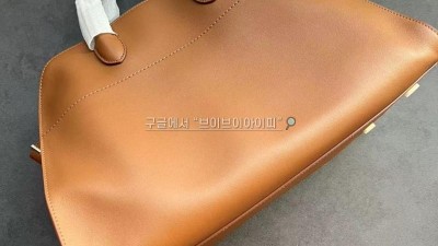 더로우 THE ROW 마고백 15 소프트 W1255L72 [사이즈] 38*25*22cm 검수사진 #vvip공장