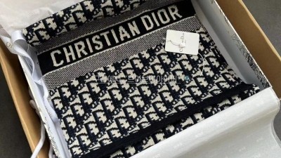 디올 DIOR 울 캐시미어 네이비 오블리크 스카프 머플러 91CDO313I171 검수사진