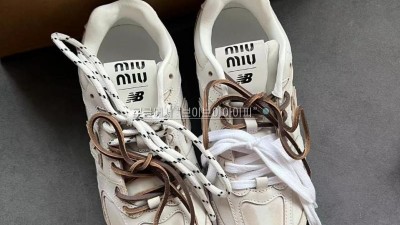 New Balance X Miu Miu 530 뉴발란스 미우미우 530 여성 스니커즈 운동화 SIZE 35~40 검수사진