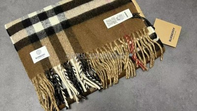 BURBERRY 버버리 24 Contrast Check Cashmere Scarf 8045329 체크 캐시미어 스카프 머플러 @ 100% 캐시미어 검수사진 #vvip공장