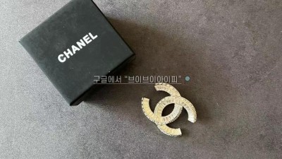 샤넬 CHANEL CC 크리스탈 브로치 은장 A63085 Y02003 Z3502 검수사진 #vvip공장
