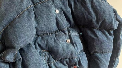 샤넬 24FW 데님 패딩 자켓 워싱 데님 점퍼 CC로고 버튼 블루 P78298 검수사진 #타지아