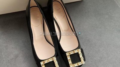 로저비비에 여성 펌프스 Womans Pumps Roger Vivier RVW51935720TM6 35~39 굽 4.5cm 검수사진 #차차샵