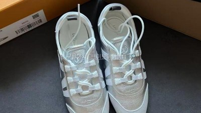 루이비통 LV 스니커리나 푸시아 베르 여자 운동화 발레리나 스니커즈 스웨이드 1AHNEE 여성 35~40 검수사진 #폭스샵