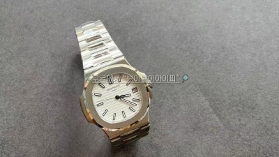DDF 파텍필립 노틸러스 5711 화이트다이얼 스틸브레이슬릿 DD330 Nautilus 5711 DDF 1:1 Best Edition White Dial on SS Bracelet DD330 Super Clone 검수사진 #DDF공장