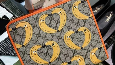 구찌 GUCCI 칠드런 니나 바나나백 토트백 605614 검수사