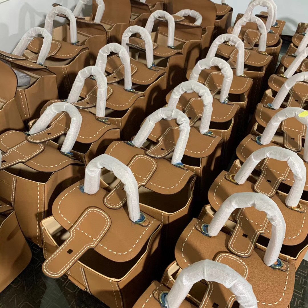 #신공장 델보 DELVAUX Brillant Mini Surpiqué 브리앙 미니 토트 백 (2컬러) AA0406ADW0AKSPA ☆☆☆☆☆