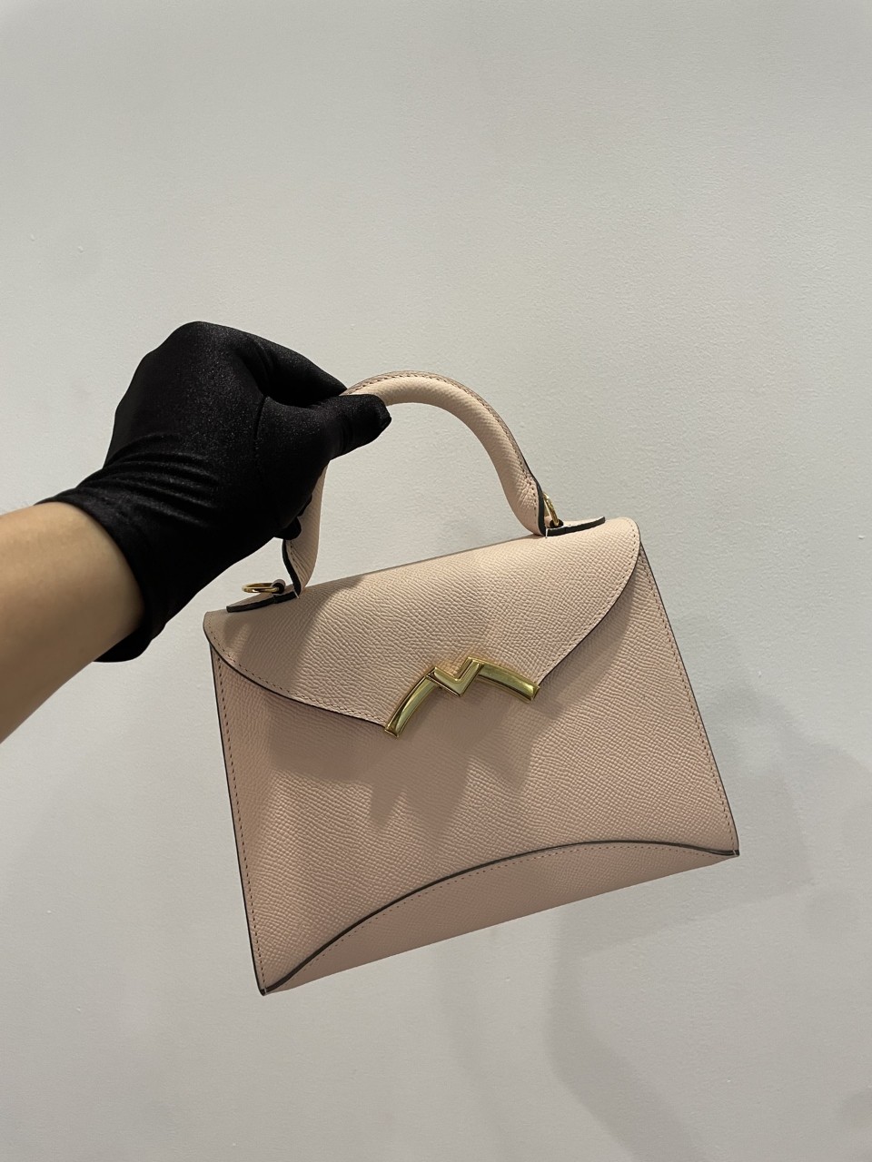 모이나 MOYNAT 가브리엘 Gabrielle 미니 SIZE 20*16cm ☆☆☆☆☆ #신공장