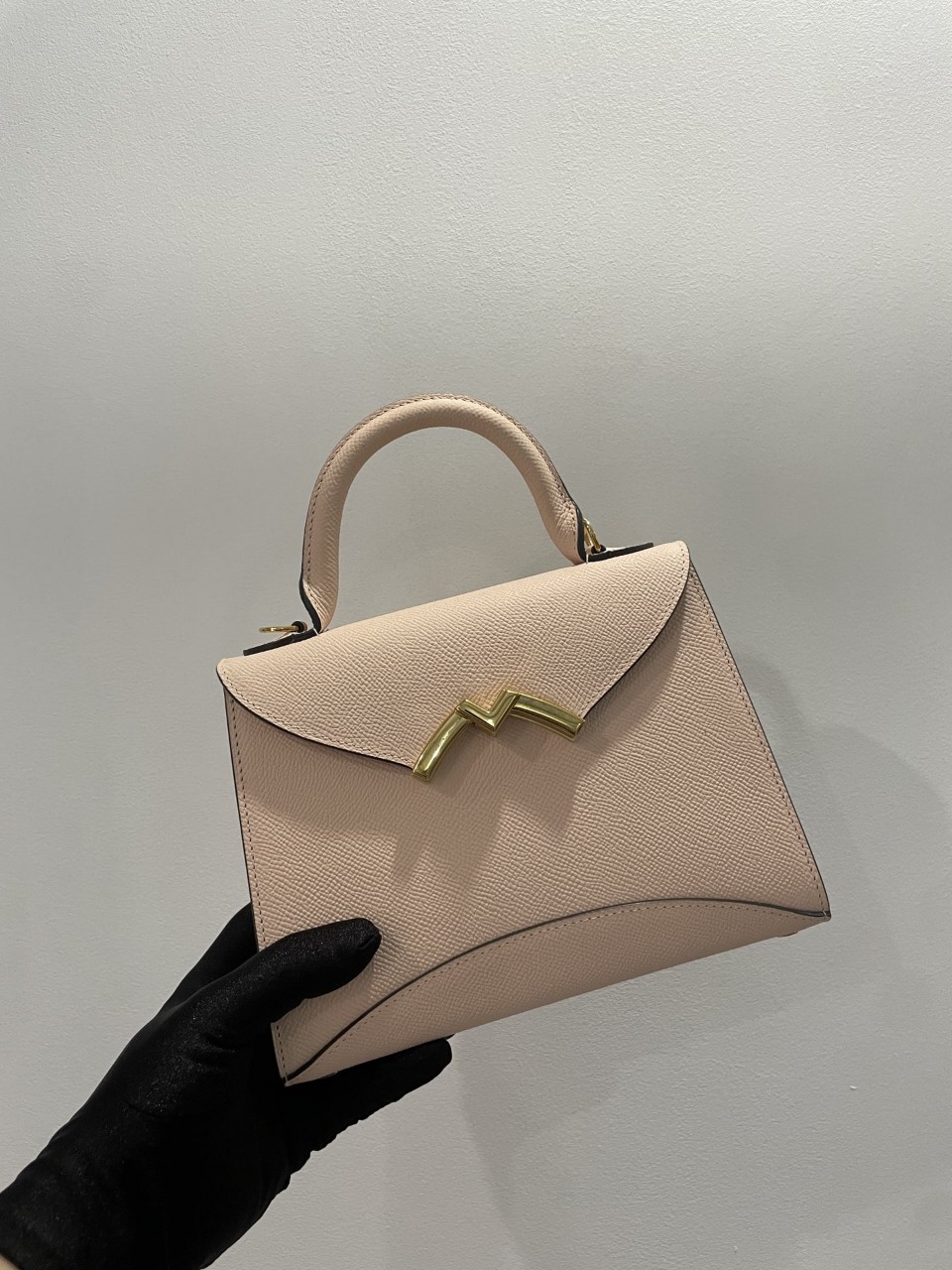 모이나 MOYNAT 가브리엘 Gabrielle 미니 SIZE 20*16cm ☆☆☆☆☆ #신공장