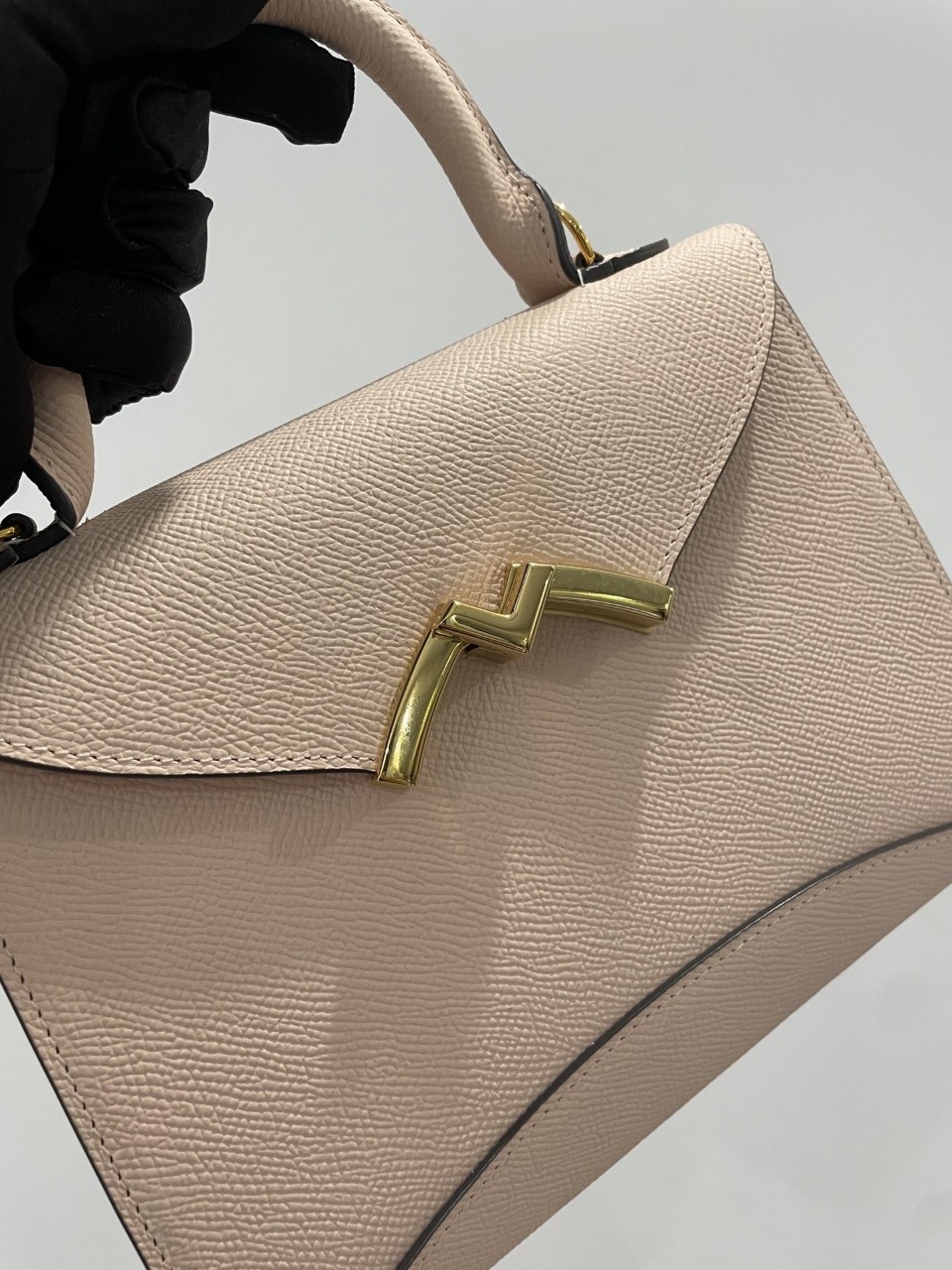 모이나 MOYNAT 가브리엘 Gabrielle 미니 SIZE 20*16cm ☆☆☆☆☆ #신공장