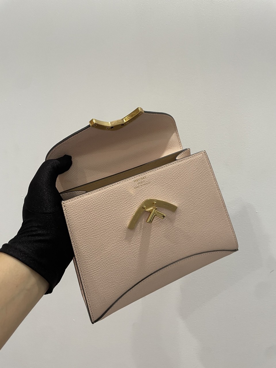 모이나 MOYNAT 가브리엘 Gabrielle 미니 SIZE 20*16cm ☆☆☆☆☆ #신공장