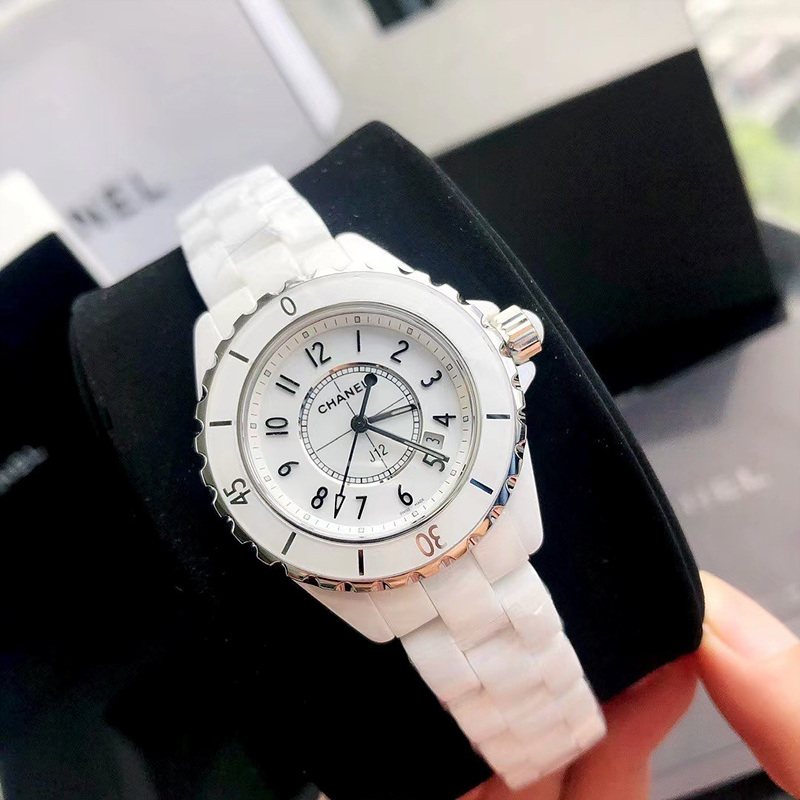 샤넬 CHANEL J12 시계 33mm @ 스위스쿼츠무브먼트 + 다이아몬드세팅 + 자개아님X #신공장