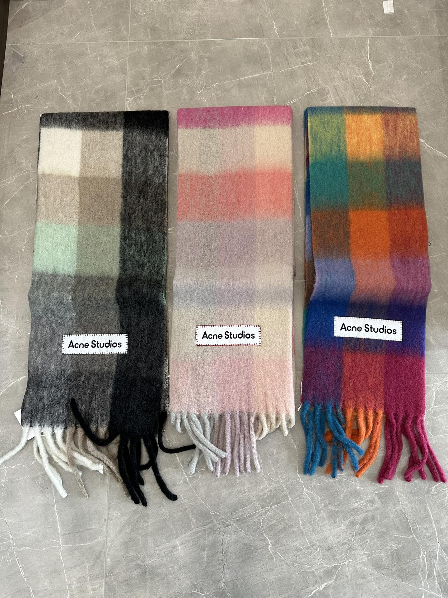 아크네스튜디오 Acne Studios 모헤어 헤비 울 체크 머플러 ☆☆☆☆☆ #vvip공장