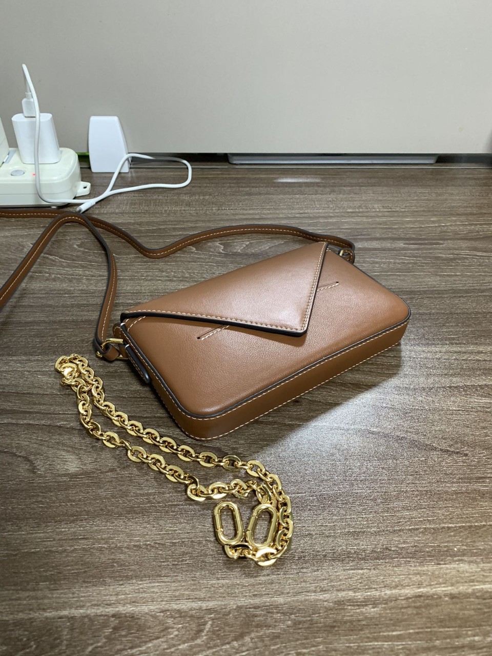 모이나 MOYNAT 엔벨로프 Enveloppe Chain 크로스바디백 SIZE 19*11*2.5cm ☆☆☆☆☆ #vvip공장