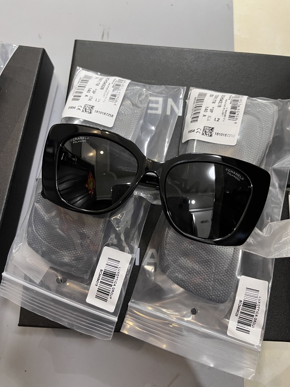 샤넬 로고 레터링 선글라스 ch5422B A71353 2 colorBEST #vvip공장