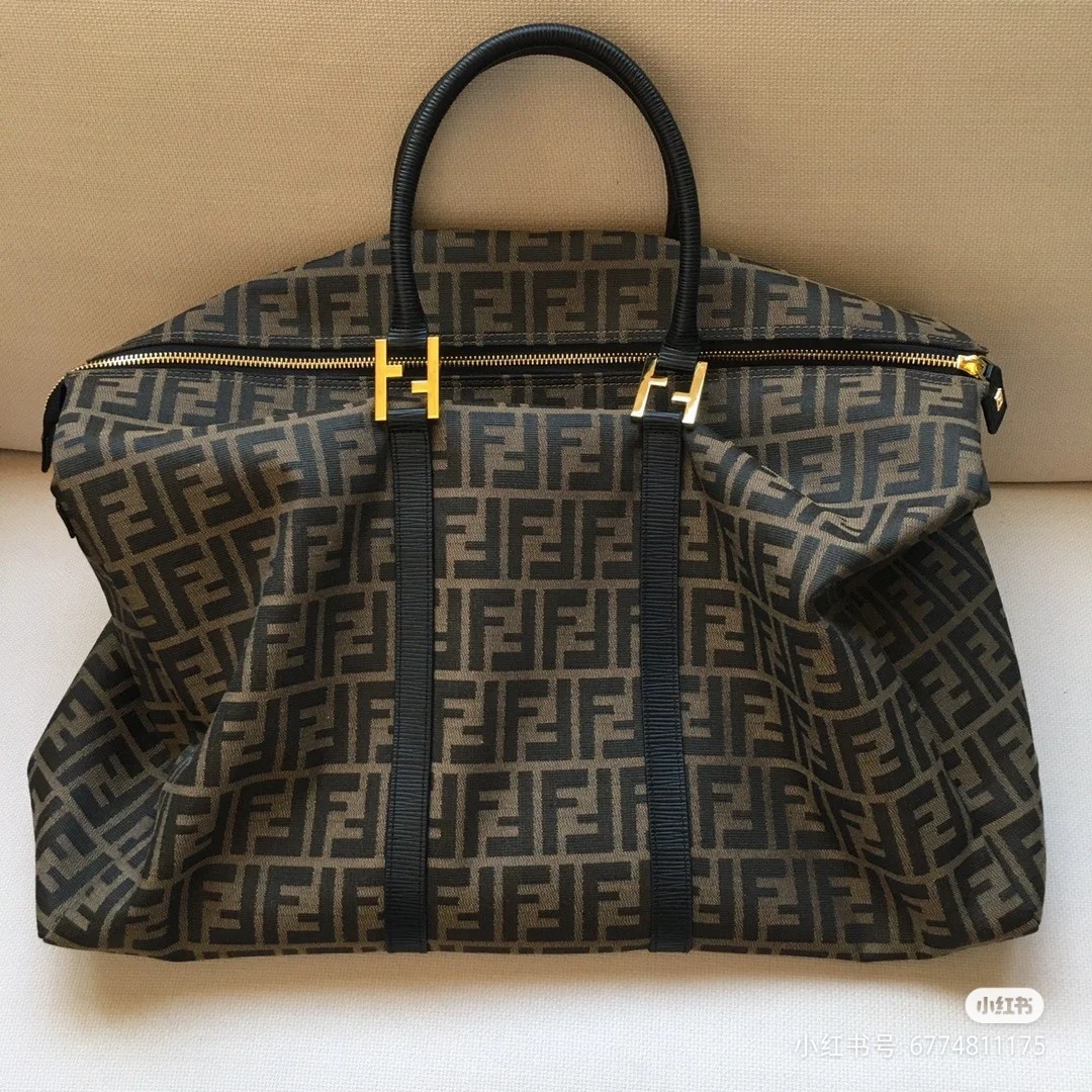 펜디 FENDI FF 빈티지 여행가방 [사이즈] 38x49x17cm #boxini