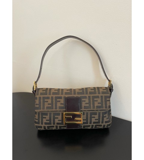 펜디 FENDI FF 빈티지 자카드 패브릭 주카 바게트백 [사이즈] 26x15x4cm #boxini