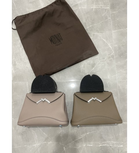 모이나 가브리엘백 핸드백 26x9x28cm #vvip공장