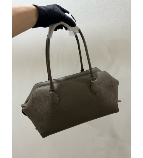 더로우 여성 EW 가죽 볼링백 2컬러 W1698L129BLPL 32x20x18cm #vvip공장