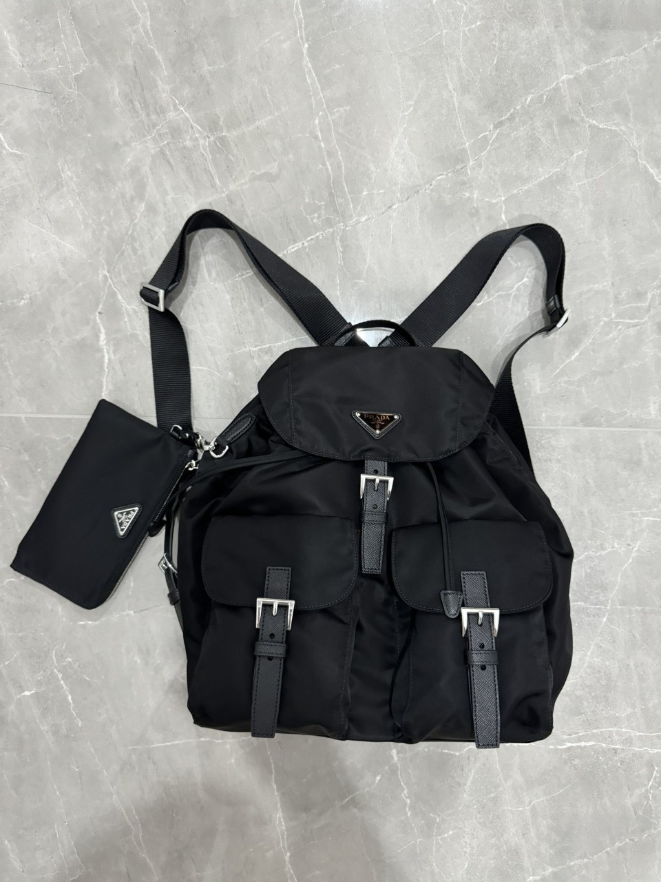 프라다 PRADA 리나일론 백팩 미디움 1BZ811 32*30*15cm #vvip공장