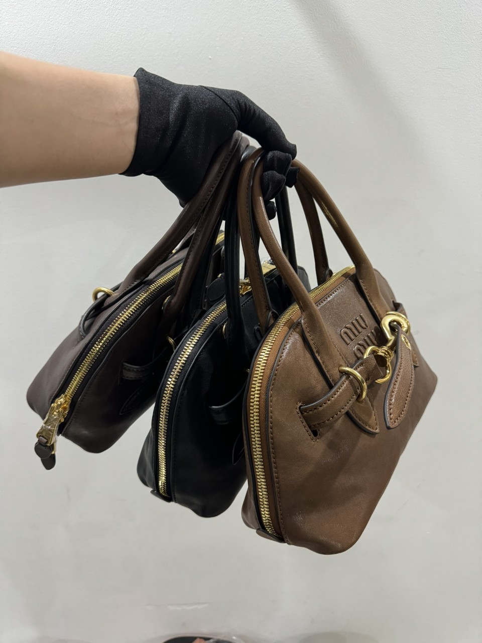 미우미우 아벤추어 나파 가죽 탑 핸들 백 5BB169 2BBL F0316 V OOO 28x16.5x10cm #vvip공장