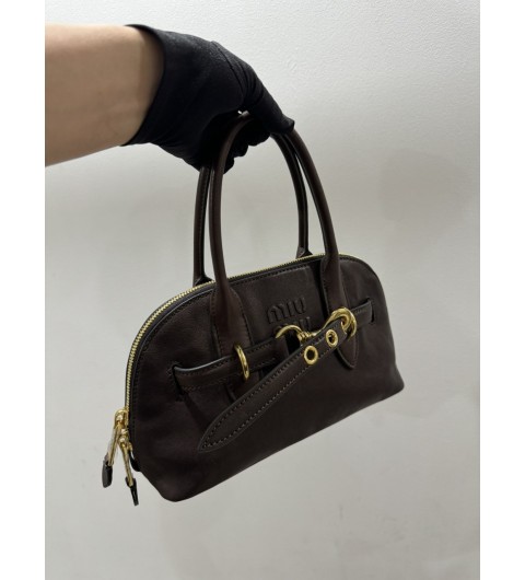 미우미우 아벤추어 나파 가죽 탑 핸들 백 5BB169 2BBL F0316 V OOO 28x16.5x10cm #vvip공장