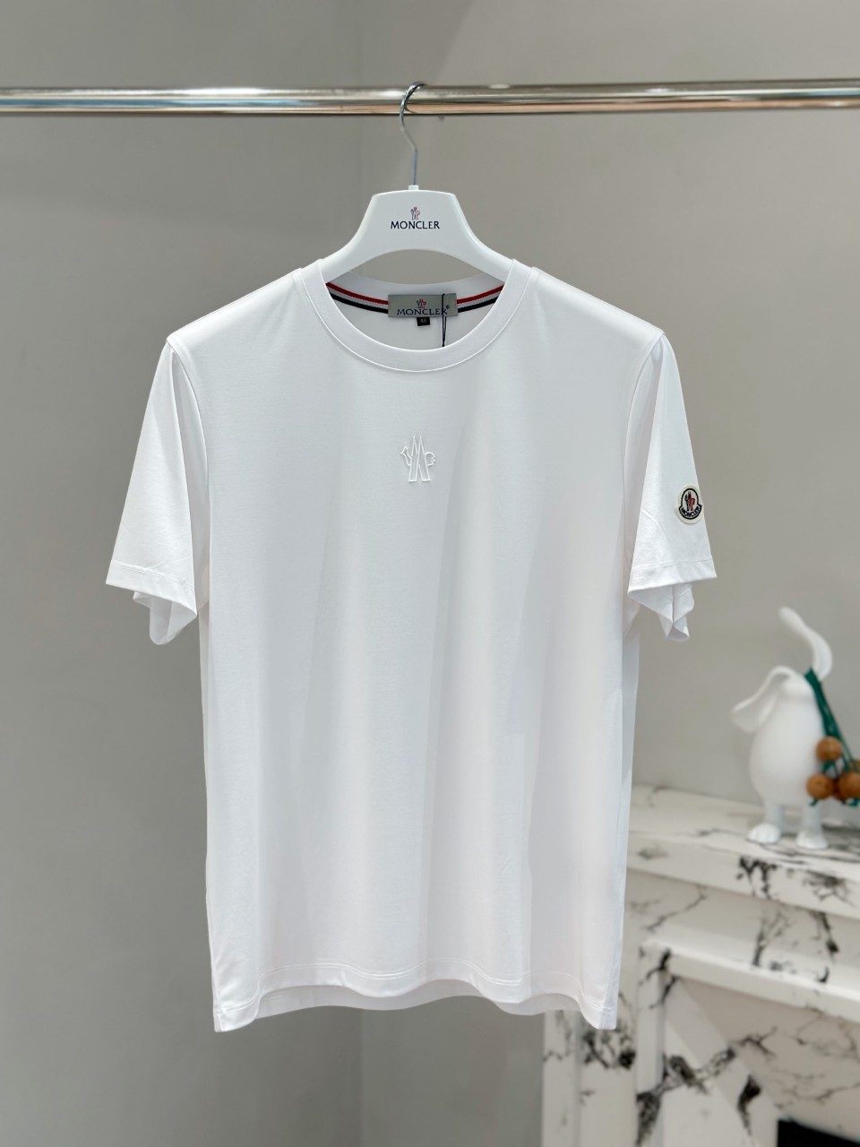몽클레어 Moncler 라운드 반팔티셔츠 48 50 52 54 56 모달 실크 원단