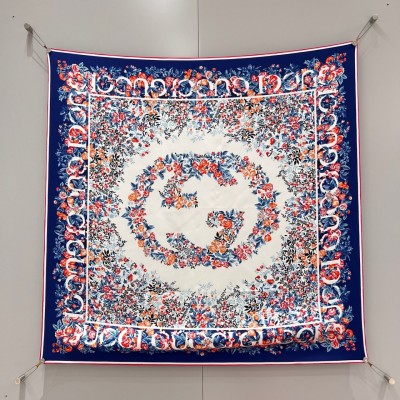 구찌 GUCCI 실크 스카프 90x90cm 100% 실크