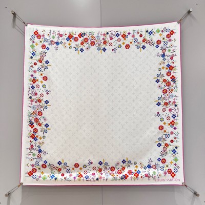 루이비통 실크 스카프 90x90cm 100% 실크