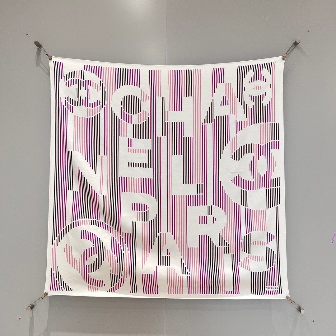 샤넬 CHANEL 실크 스카프 90x90cm 100% 실크