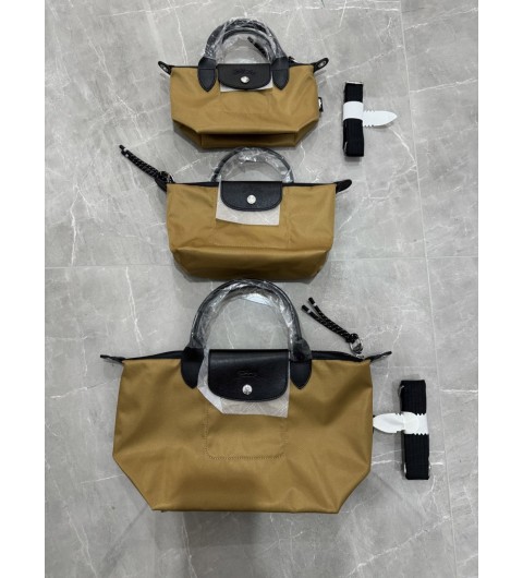 롱샴 르 플리아쥬 네오 엑스트라 미니 , 에너지 파우치 미니 스몰 17-10-14cm, 21-10-14cm, 25-16-23cm