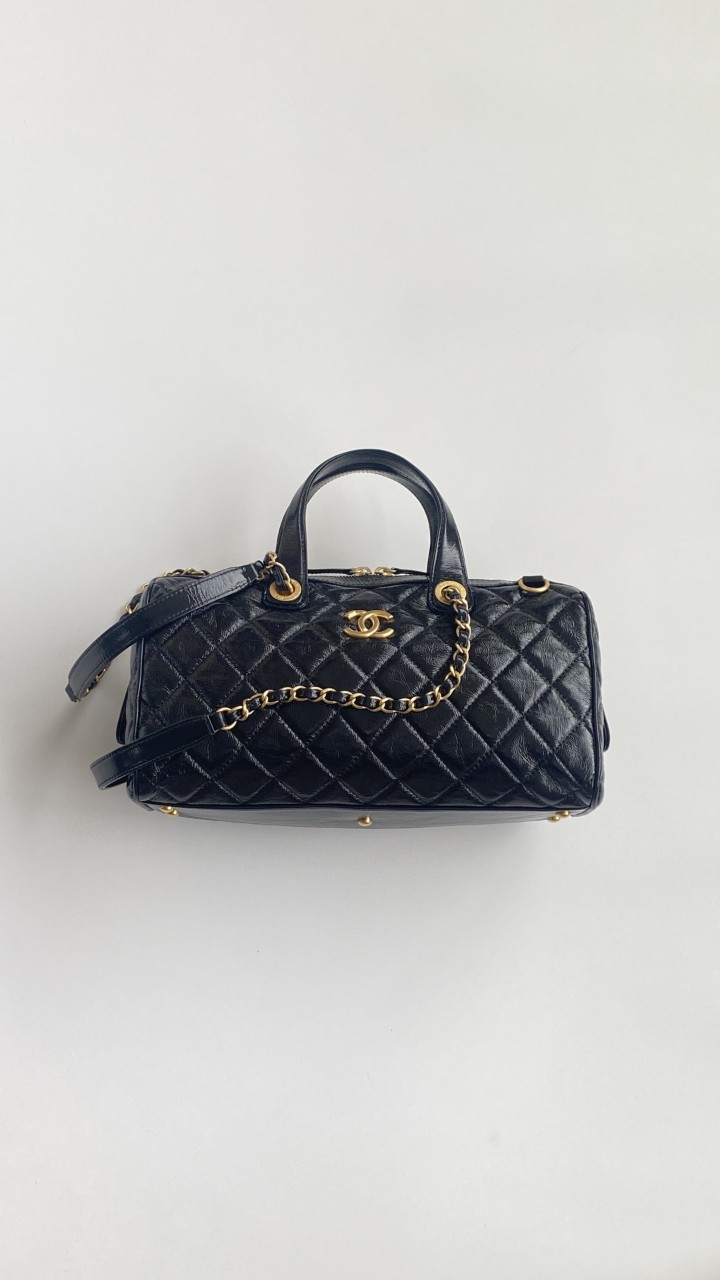샤넬 CHANEL 25A 볼링백 17x31x13cm #티무역