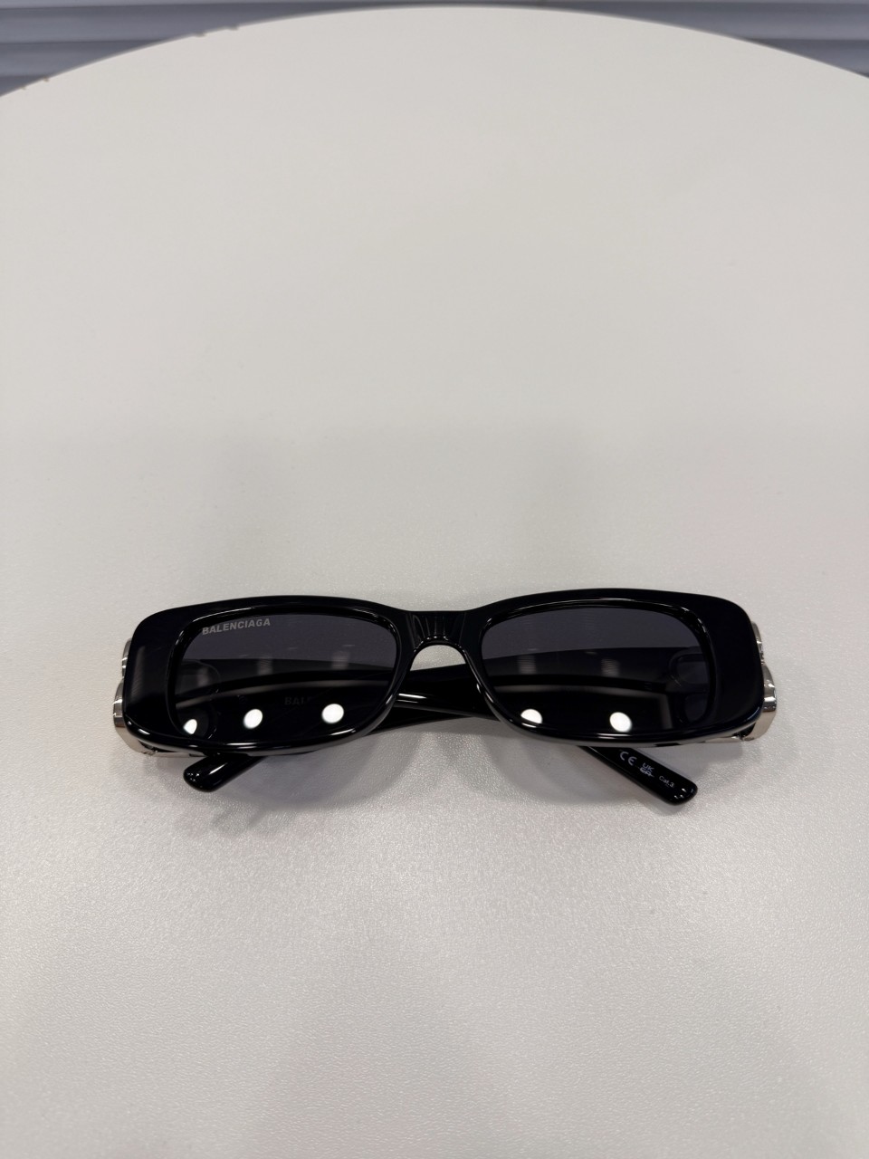 발렌시아가 BALENCIAGA 다이너스티 임벨리시드 렉탱귤러 선글라스 BB0096S 51-18-130