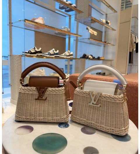 루이비통 M26003 카퓌신 미니 (Capucines Mini) #모나샵