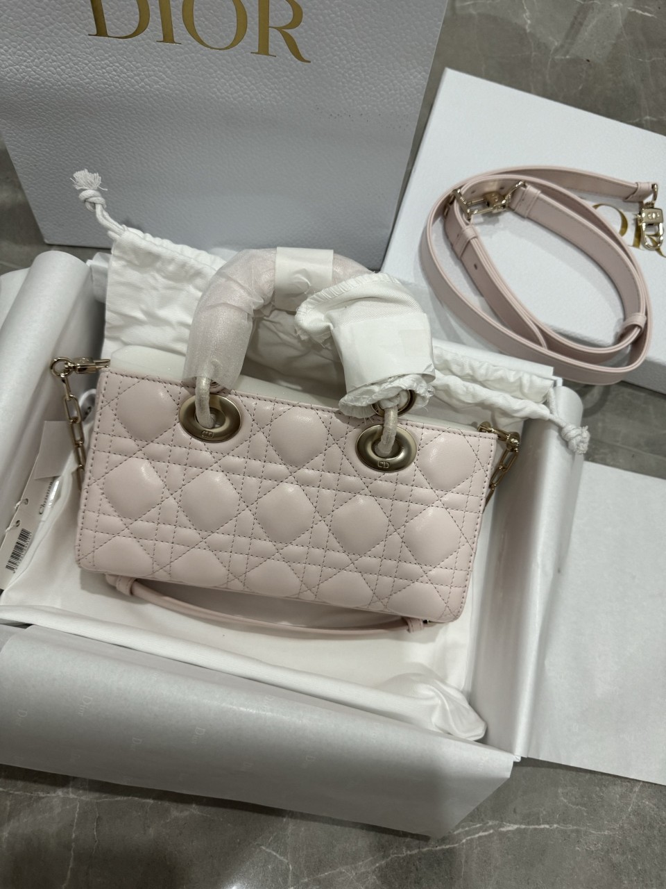 디올 DIOR 레이디 D-JOY 스몰 토트백 22x12x6cm #vvip공장
