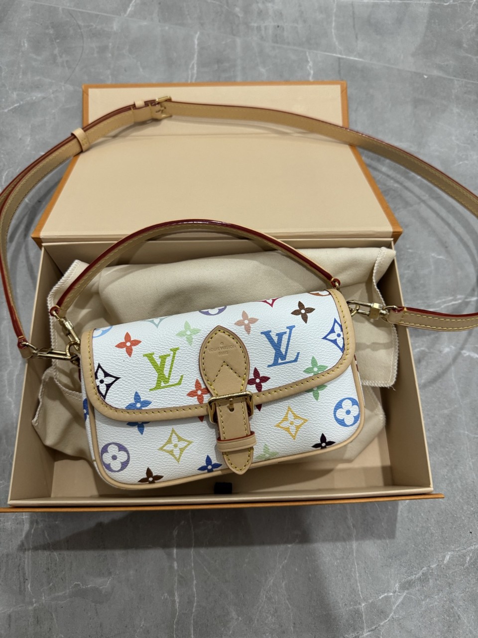 LOUIS VUITTON 루이비통 LV x TM 나노 다이앤 M14194 19x10.5x6cm #vvip공장