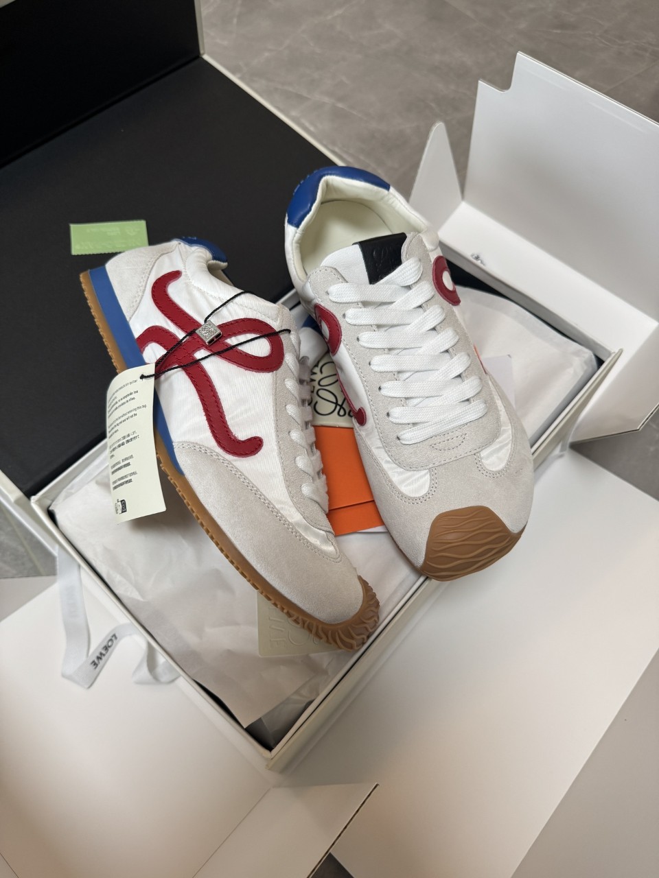 로에베 발레 러너 나일론 카프스킨 Ballet Runner 2.0 in nylon and calfskin LLBR282X02 White/Red/Blue 35~44