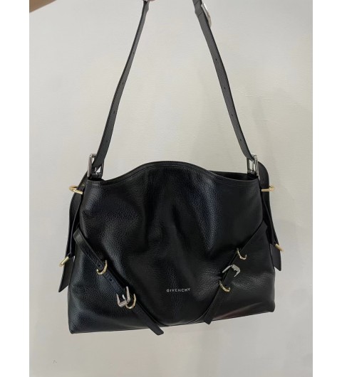GIVENCHY 지방시 부아유 로고 레더 미디엄 숄더백 38x26x6cm
