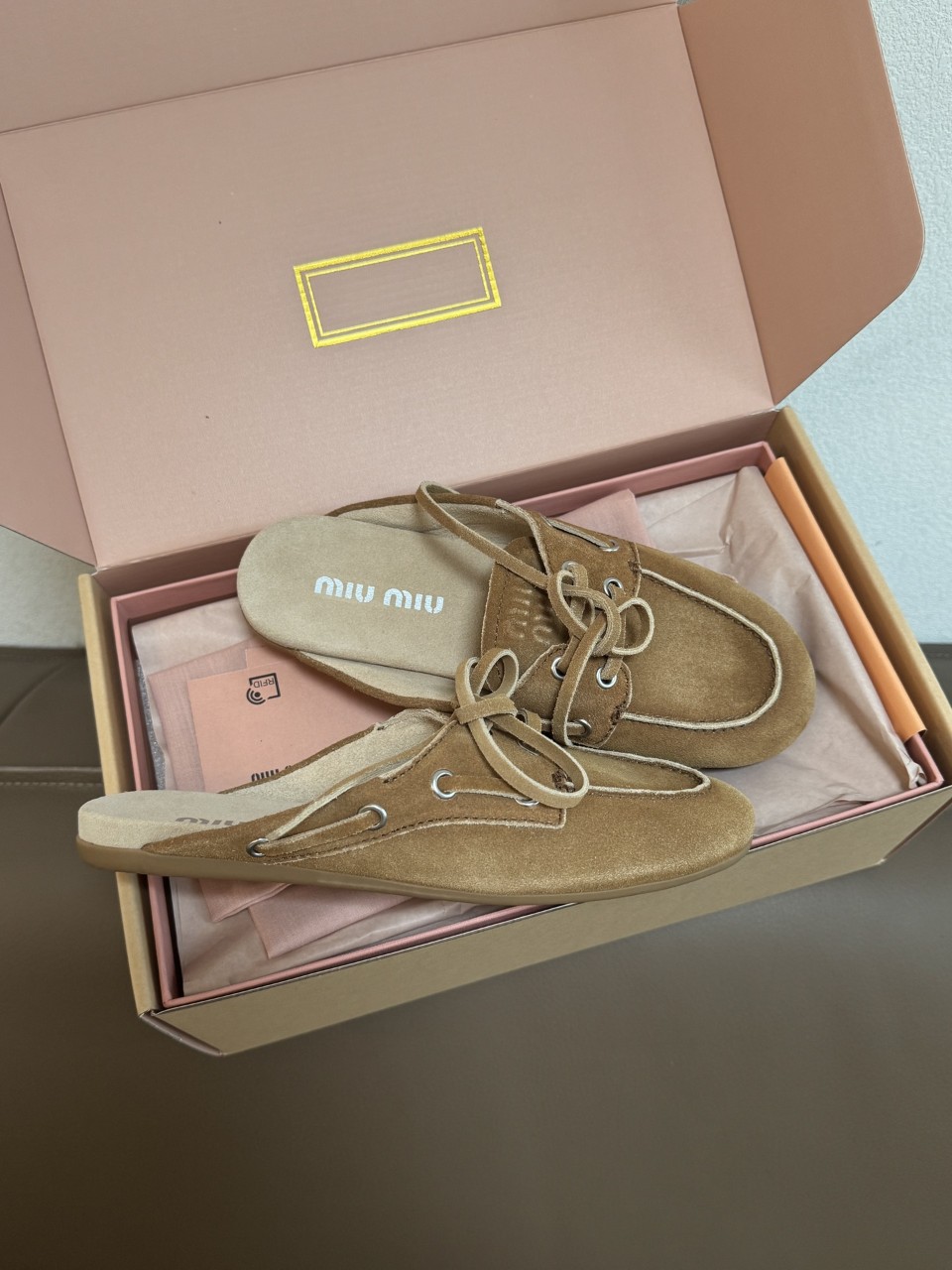 미우미우 스웨이드 뮬 Faded suede mules 5D455E Z5O F0401 F 005 35~39