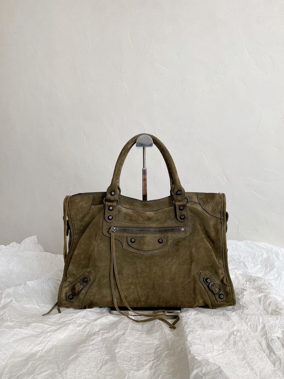 발렌시아가 BALENCIAGA 스웨이드 르 시티 미디엄 핸드백 38.5x24x13.5cm