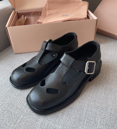 25SS 미우미우 로퍼 5E318E007F0002 BLACK DOM 35~40 굽 4cm