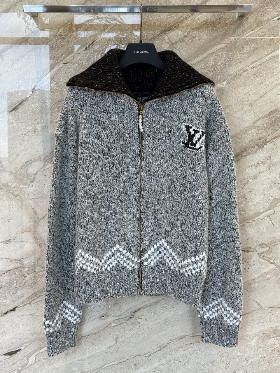 루이비통 25FW LV 울 니트 블루종 집업 자켓 1AIMD0 XS S M L